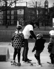 skateboard lesson in Charlton Park