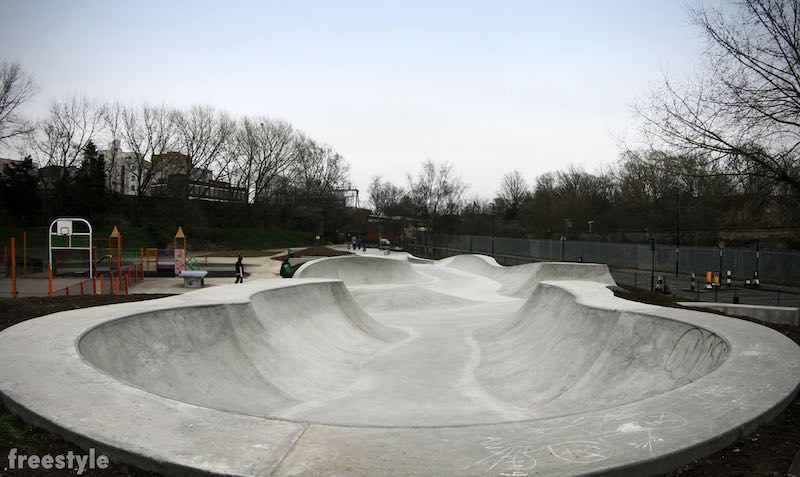 Folkestone gardens skatepark